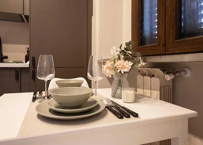 House 20s, 43n Appartement Florence